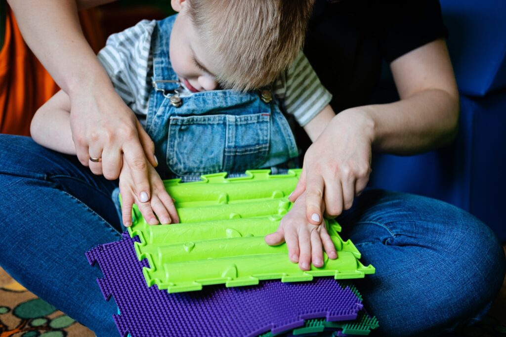 Sensory Play for Kids with Special Needs. Help and Activities for kids with disabilities, Cerebral